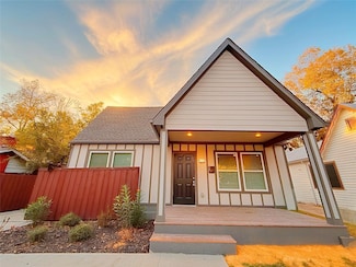 5227 Saint Charles Ave, Dallas, TX 75223