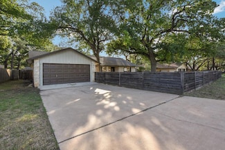 2405 Orleans Dr, Cedar Park, TX 78613