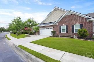 137 Regency Cir, Pooler, GA 31322