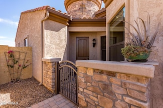 1847 N Red Cliff, Mesa, AZ 85207