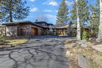 19586 Green Lakes Loop, Bend, OR 97702