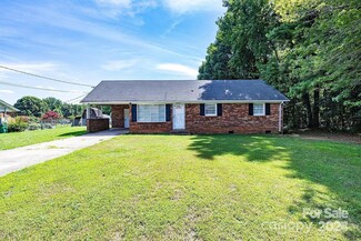 3769 Branding Iron Dr, Gastonia, NC 28052