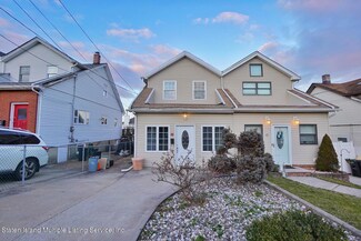 27 Parker St, Staten Island, NY 10307