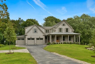 28 Union St, Hingham, MA 02043