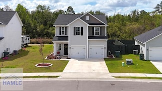 214 Brightleaf Cir, Hinesville, GA 31313