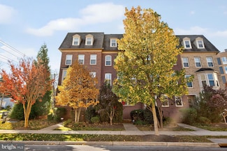 7902 Yellowstone Way, Rockville, MD 20855