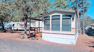 2458 Running Bear Rd, Lake of the Woods, AZ 85929