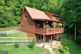 154 Anns Ln, Hayesville, NC 28904