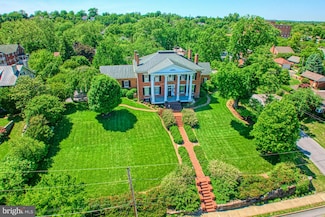 407 S Washington St, Winchester, VA 22601