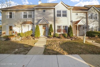 5 Independence Ct, Jackson, NJ 08527
