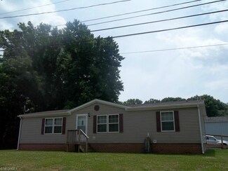 37697 Butcher Rd, Leetonia, OH 44431