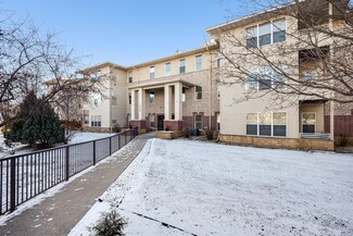 9225 Medicine Lake Rd Unit 211B, Golden Valley, MN 55427