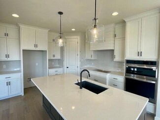 5537 Scenic Loop Run, Chaska, MN 55318