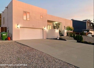 641 Teton Dr, Farmington, NM 87401