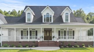 3222 Carriage Hill Ct, Catlettsburg, KY 41129