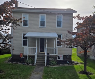 423 W 1st Ave, Derry, PA 15627