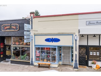 130 Spaulding Ave, Brownsville, OR 97327