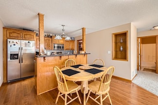 31313 Prairie Ct, Stacy, MN 55079