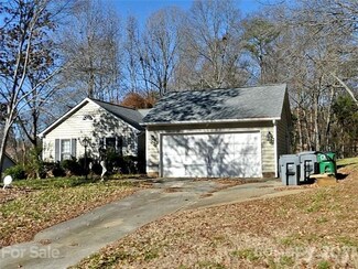 7825 Elm Tree Ln, Charlotte, NC 28227