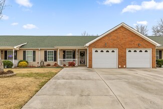 53 Anchor Dr, Rossville, GA 30741