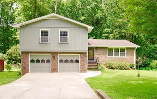 3409 Shorelake Dr, Tucker, GA 30084