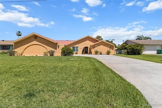 3855 N Timucua Point, Crystal River, FL 34428