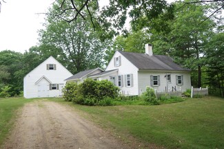 39 N Wayne Rd, Wayne, ME 04284
