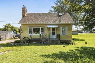 955 Dietz St, Marengo, IL 60152