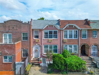 1234 Tabor Ct, Brooklyn, NY 11219