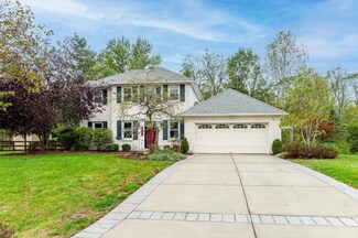 955 Dominion Ct, Milford, OH 45150