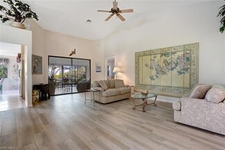27123 Kindlewood Ln, Bonita Springs, FL 34134