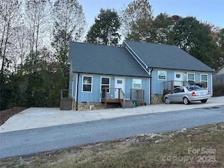 17 Meredith Ln, Marion, NC 28752