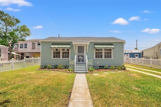 3940 Miramar Way S, Saint Petersburg, FL 33705