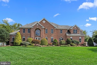 15 Fairway Dr, Cream Ridge, NJ 08514