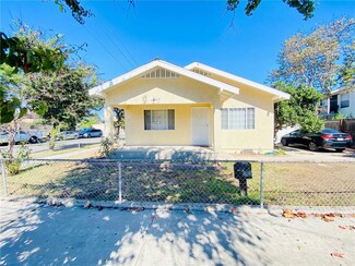 1465 W Parade St, Long Beach, CA 90810