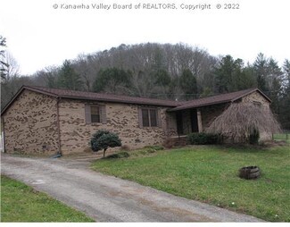 4017 Mcclellan Hwy, Branchland, WV 25506