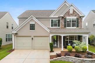 18522 Victoria Bay Dr, Cornelius, NC 28031