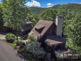 285 Chapman Rd, Black Mountain, NC 28711
