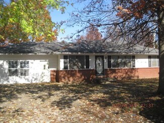 202 W 7th Terrace, Adrian, MO 64720