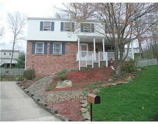 407 Ziegler Ct, Zelienople, PA 16063