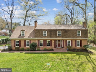 2623 Steeplechase Dr, Reston, VA 20191