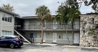 95 Edgewater Dr Unit 103, Coral Gables, FL 33133