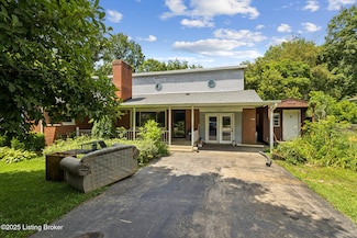 363 S Deepwood Dr, Radcliff, KY 40160