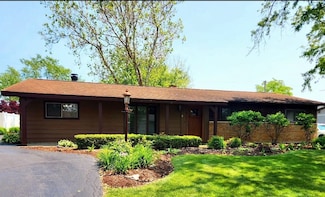 7713 Brookhaven Ave, Darien, IL 60561