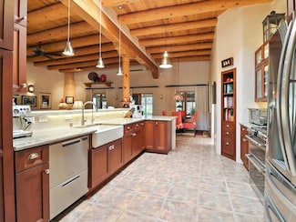 3000 Governor Lindsey Rd, Santa Fe, NM 87505