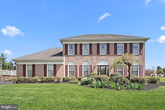11 Meer Dr, Feasterville Trevose, PA 19053