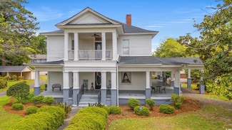 304 N Main St, Mullins, SC 29574