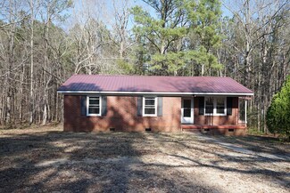 202 Dixie Ave, Bradley, SC 29819
