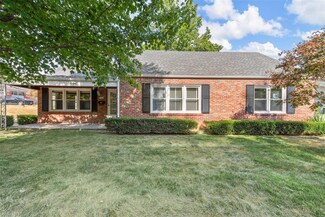 1908 Elm St, Saint Charles, MO 63301