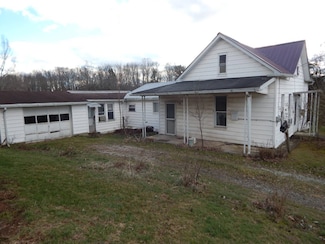 309 S Court St, Harrisville, WV 26362